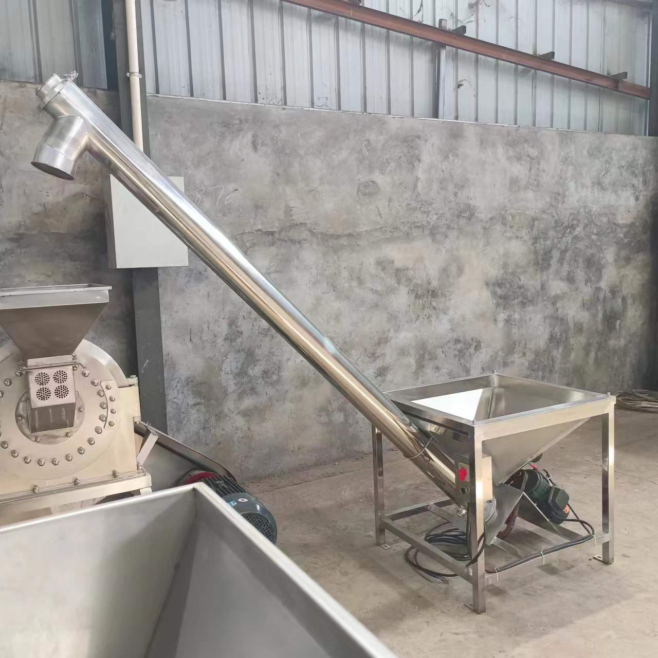 Ying'an Bamboo Flour Spiral Elevator Twisted Dragon Spiral Conveyor Stainless Steel Tilting Feeding Equipment