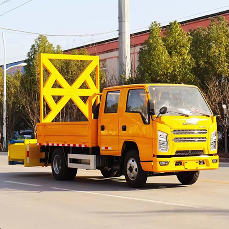 Jiangte brand JDF5060TFZJ6 Jiangling Shunda Guoliu anti-collision buffer vehicle construction anti-collision vehicle factory price supply