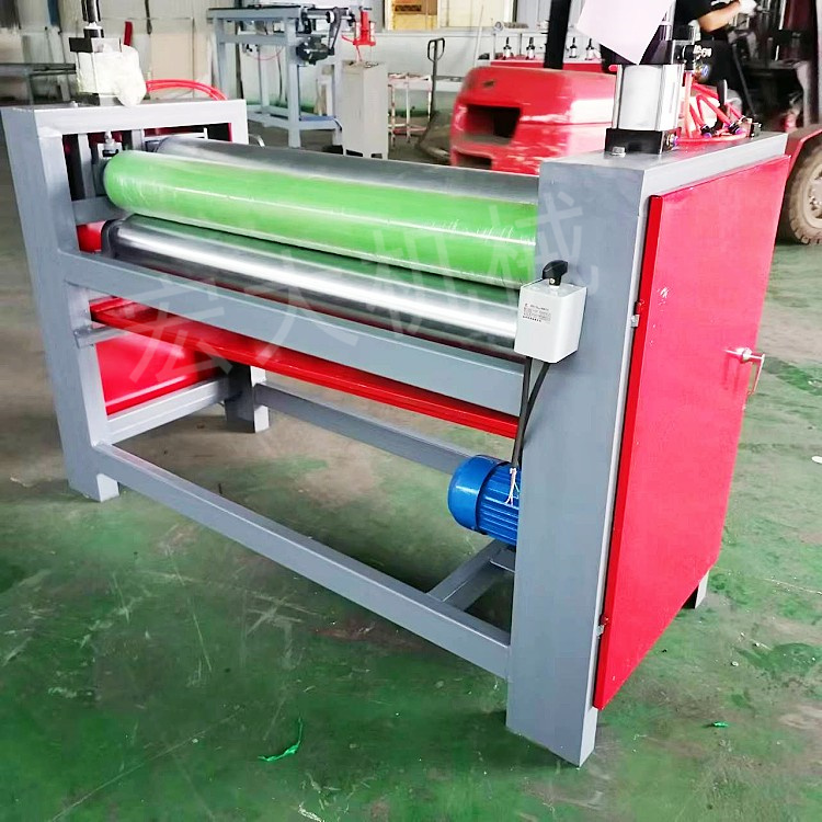 Plasterboard veneer coating machine, ice and fire board fire retardant material processing, rolling machine, macro production