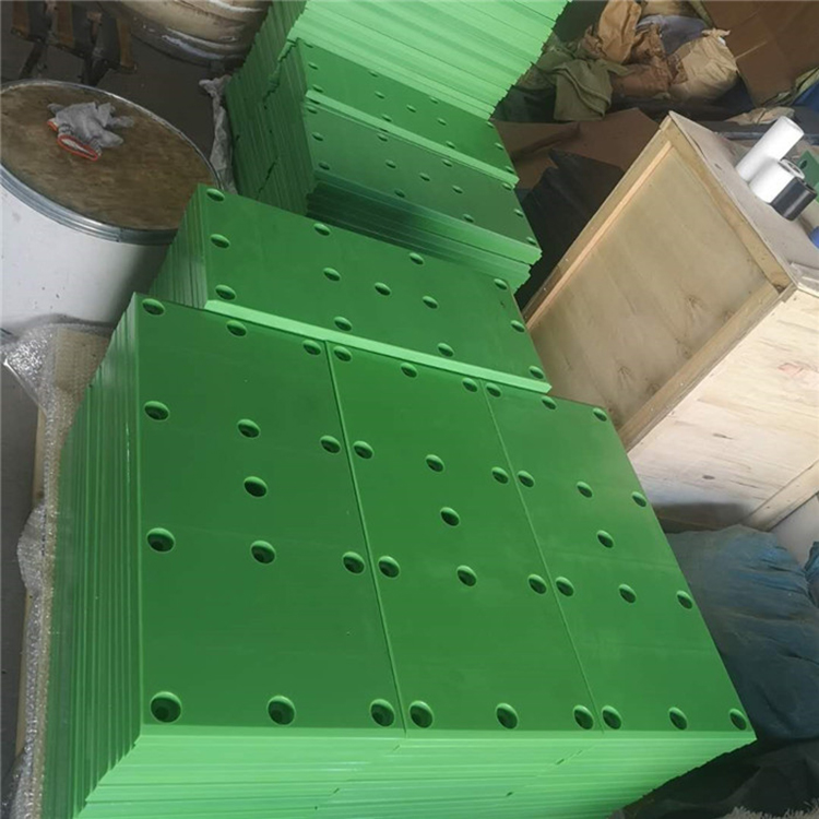 Lansheng Lightweight Nylon Plate Injection Molding Shaped Parts Lifting Coupling Green Oily Rare Earth Oily Plate