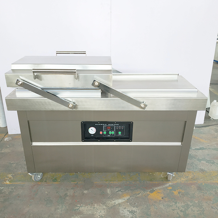 The double chamber Vacuum packing machine with high efficiency of alternate use of double stations is suitable for factory assembly line operation