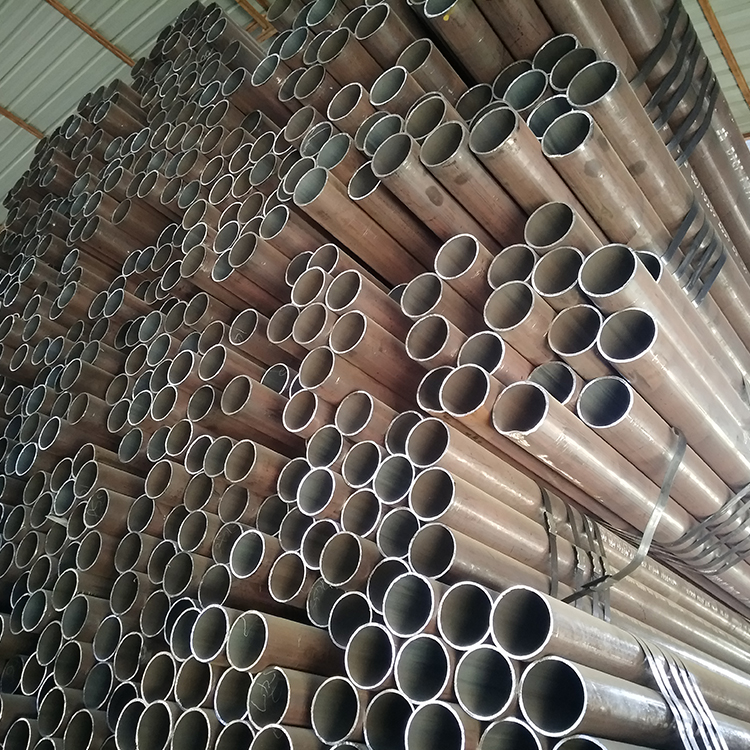 20 # 45 # GB/T8163 8162 Seamless Steel Pipe for Structural Fluid Transport, Carbon Steel Seamless Pipe with Large and Small Calibers