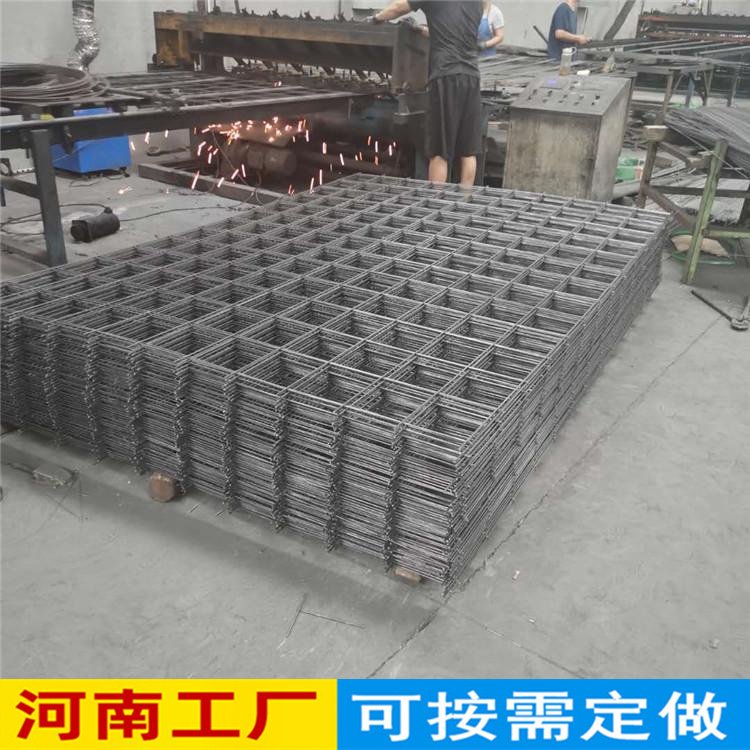 钢丝焊接墙体墙面网格建筑网片防裂 加粗铁丝焊接镀锌地暖网片矿用