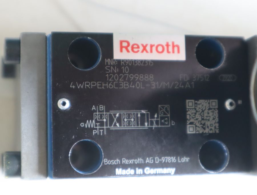4WRPEH6C3B40L-30/M/24A1 R901382315 德国力士乐REXROTH比例伺服阀