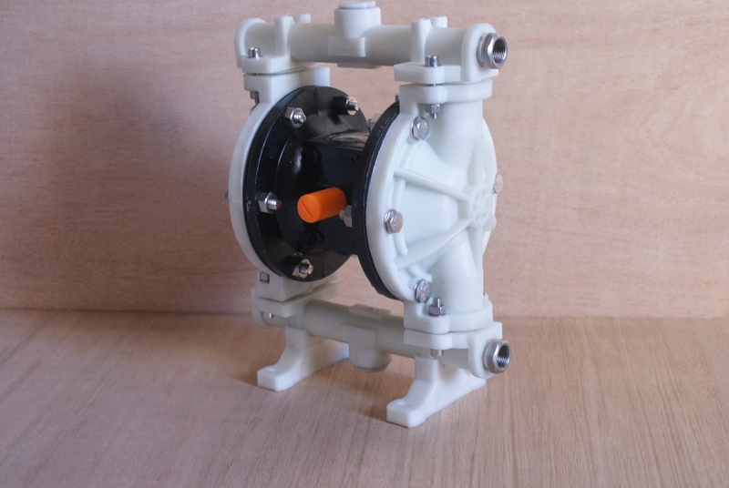 Pinneng acid and alkali resistant pneumatic diaphragm pump can be selected with cast iron material and complete pump body specifications