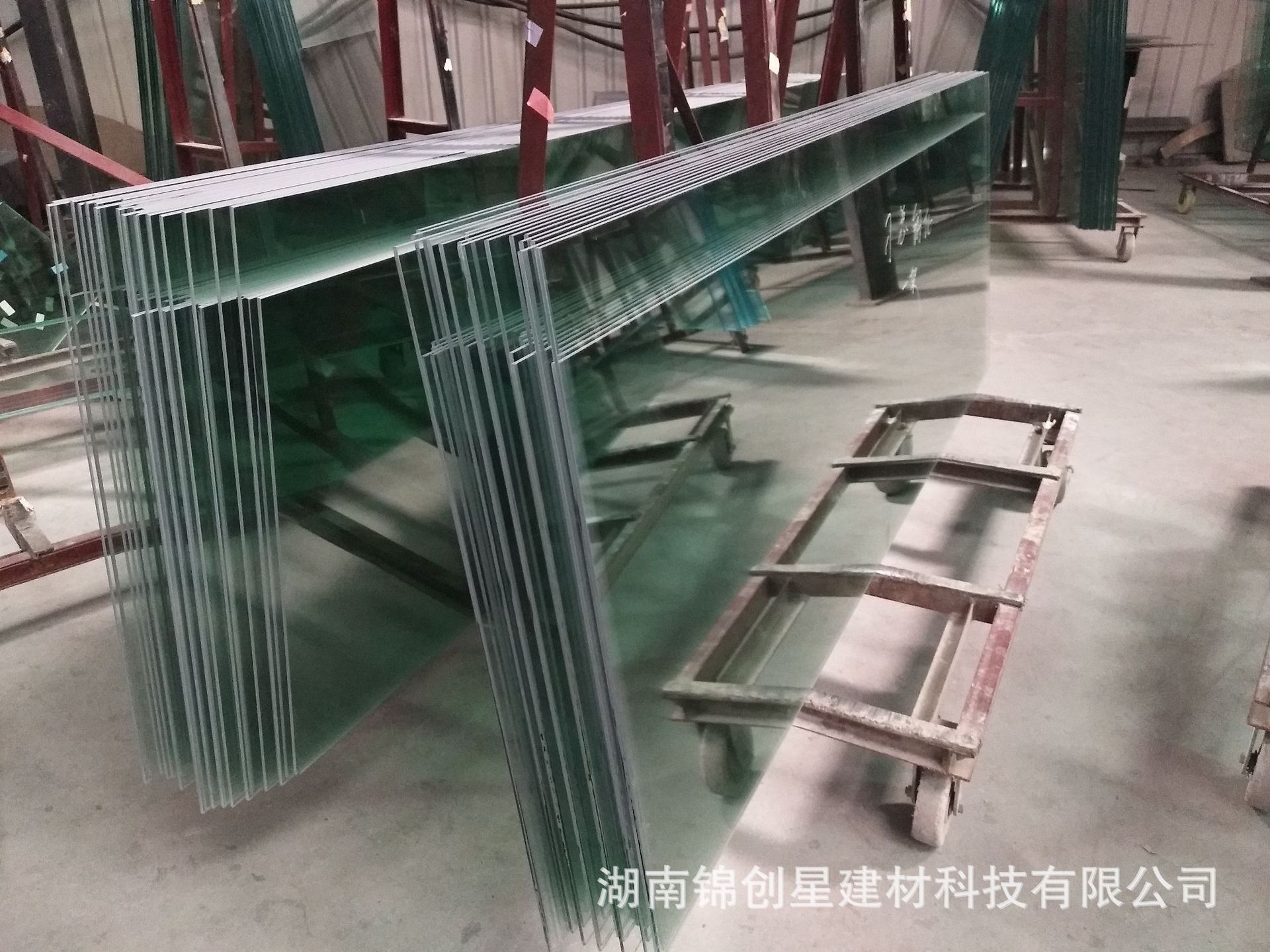 Manufactured by the manufacturer to produce hot bending shaped glass, curved glass, bent glass, tempered hot bending glass, and customized processing