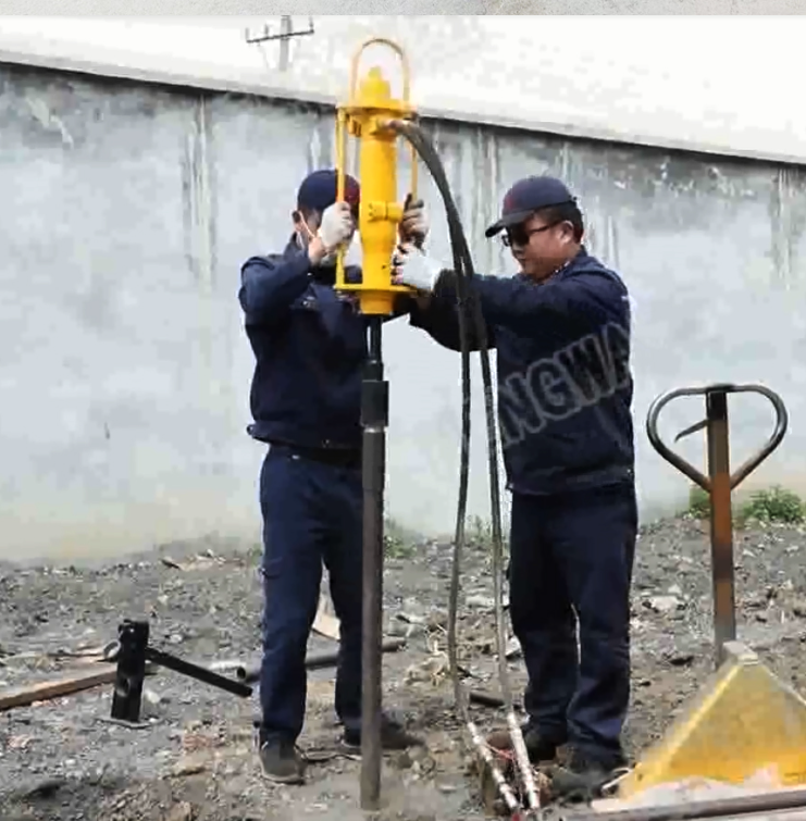 Hand held two stroke internal combustion Pile driver, wooden pile, steel pipe pile, one multi-purpose machine, small flood control