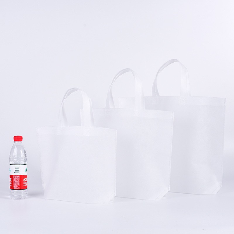 Handheld non-woven fabric bag, customized blank advertising, solid color foldable shopping bag, catering, disposable takeaway packaging bag