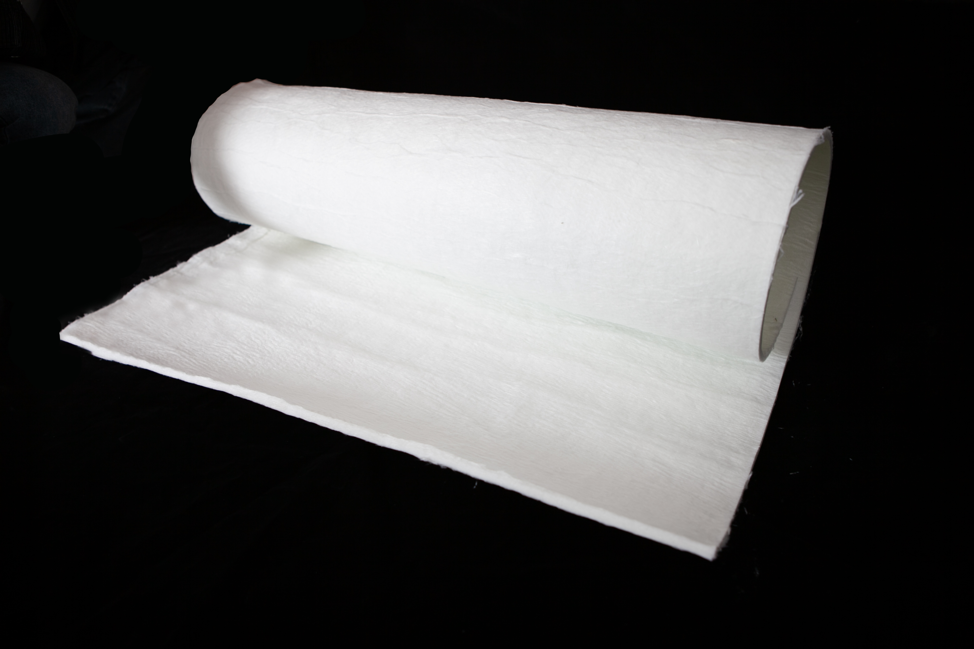 Nano Aerogel felt Thermal insulation blanket for high-temperature steam pipeline of power plant Low thermal conductivity and tensile resistance Long service life