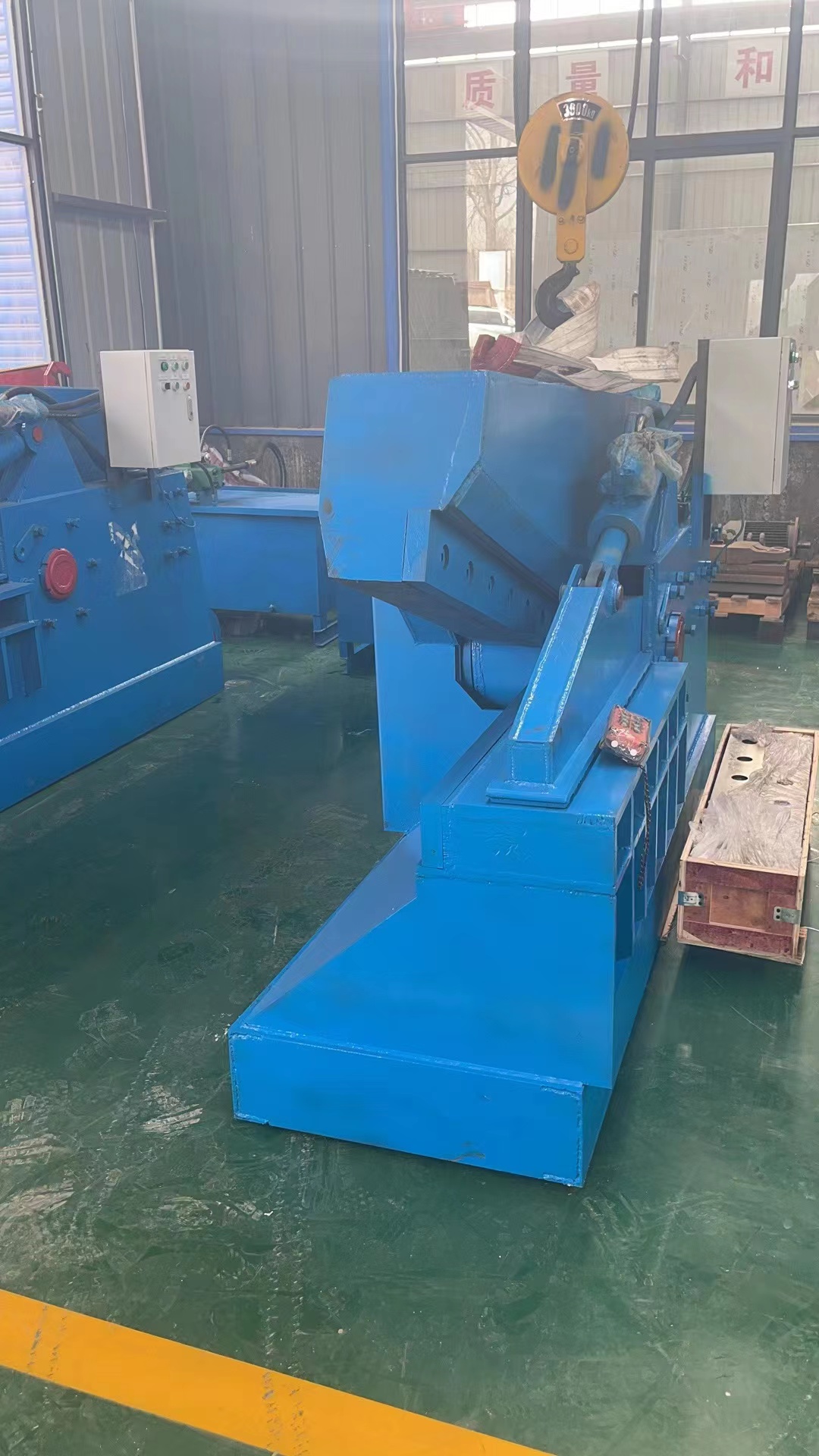 Scrap steel, scrap iron, metal frame, crocodile shear machine, metal crocodile shear, fully automatic hydraulic steel rolling