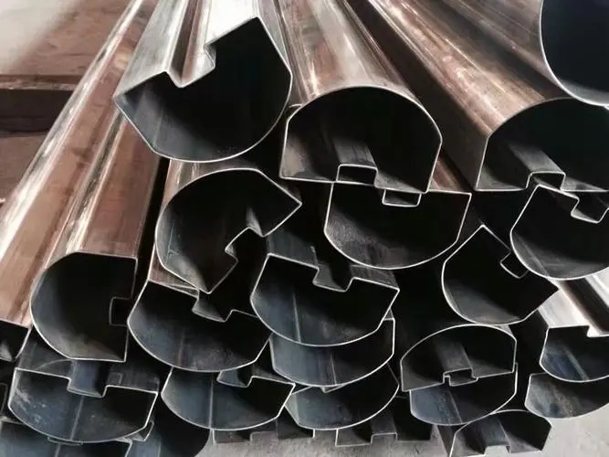 Supply customized shaped pipes, galvanized shaped steel pipes, seamless stainless steel pipes, metal home decoration materials