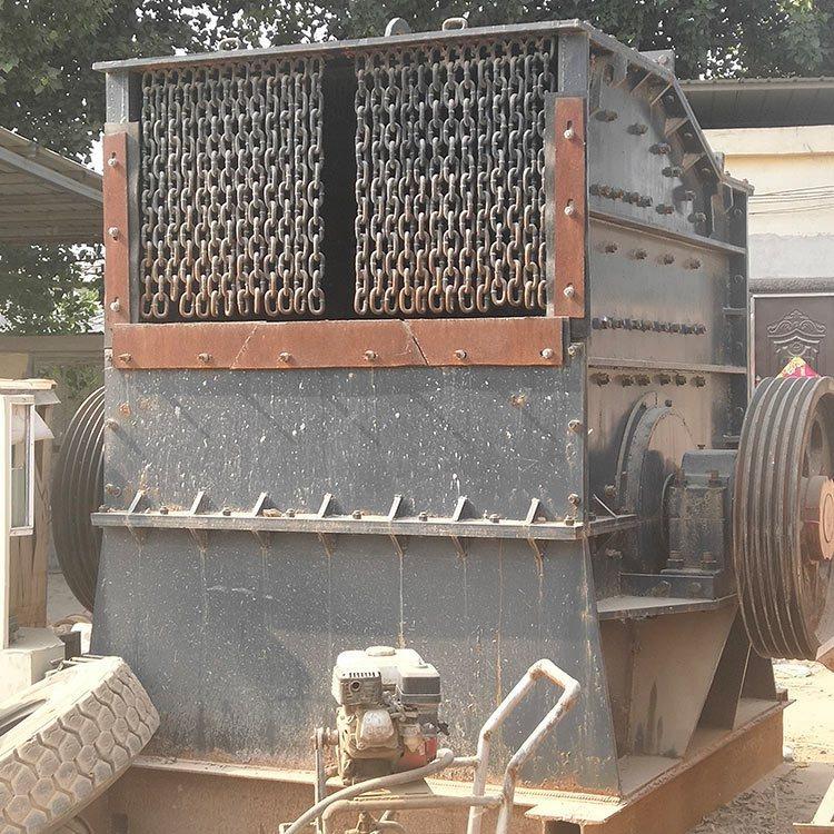 The operation method of the 1214 type large diameter limestone square box crusher of Guangxin Machinery is simple