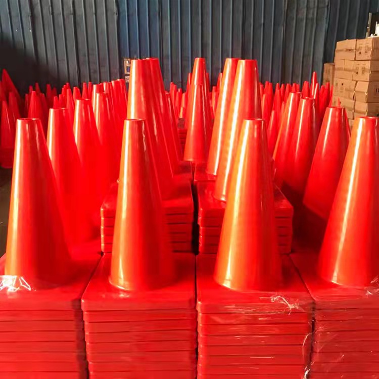 Hongfuxi brand rubber sand filled road cone municipal traffic blocking plastic cone square warning barrier cone with various styles available