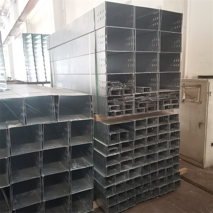 钢制金属槽式 镀锌电缆桥架 电线强弱电铁线槽 奥拓斯定制大跨距