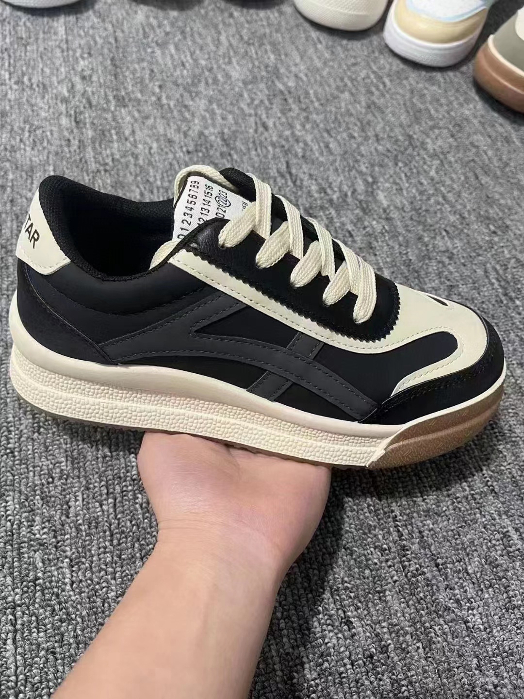 2023 Spring and Winter Female Student Leisure Sports Board Shoes Foreign Trade Tailstock Stock Mixed Color Wholesale