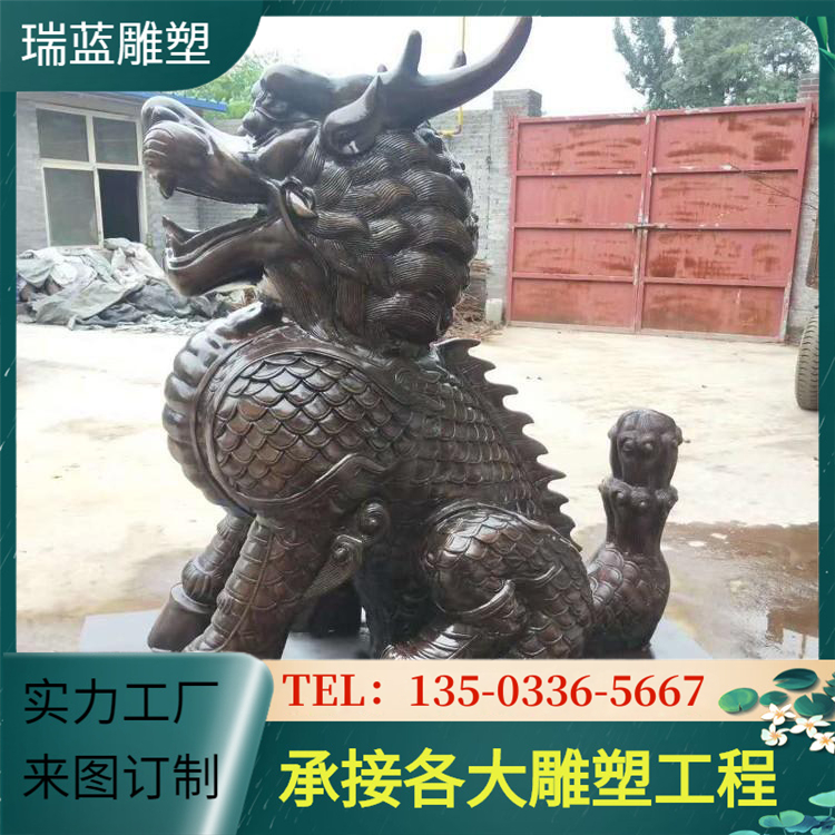 Cast iron imitation copper pixiu floor decoration, large copper unicorn sculpture, cast copper animal copper pixiu