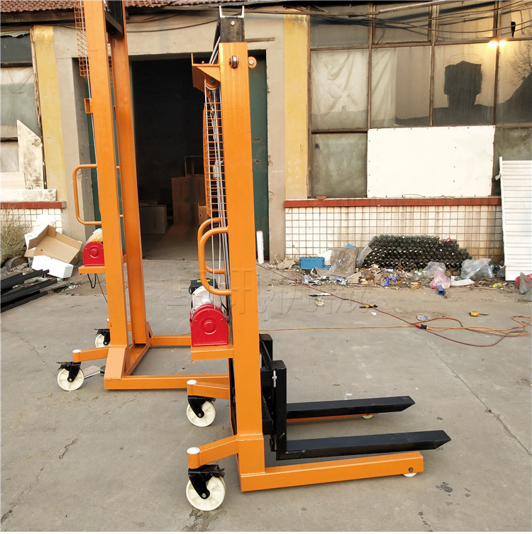 New Electric Brick Loading Machine for Construction Sites - Small Cement Bricks, Aerated Bricks, Red Bricks Handling, Lifting, and Transferring