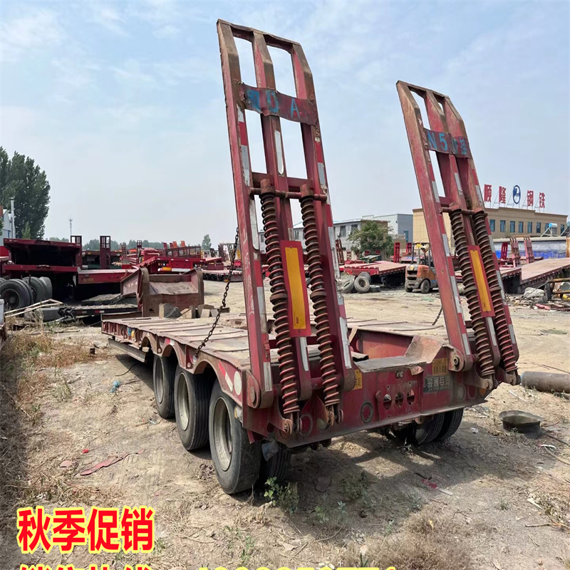 Purchase and sales of 13m 75 hydraulic ladder excavator transportation semi trailer 11m 5 hook machine plate spring trailer