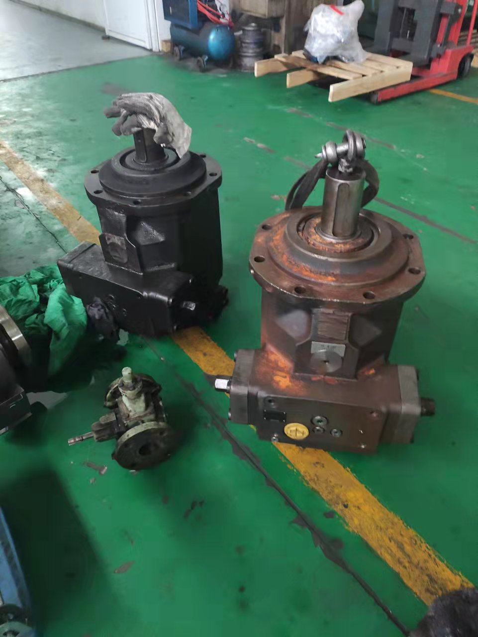 Years of experience in maintenance of Bosch Rexroth A4VSO 500 electric horizontal hydraulic pump