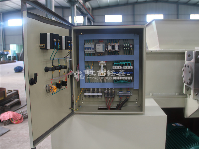 Customized mobile dual axis single axis shredder circuit board stainless steel large household waste crusher