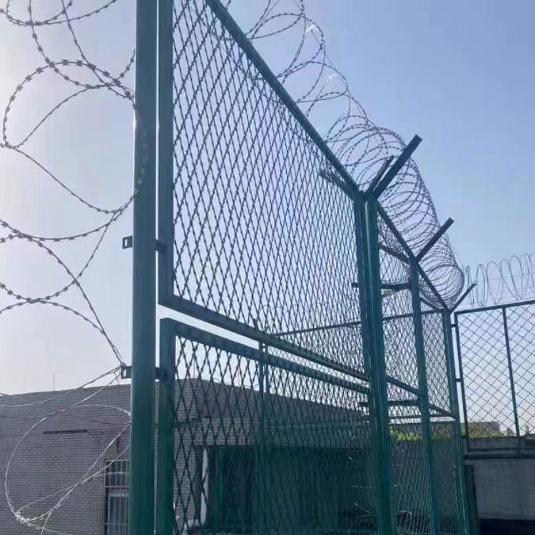 Hengding Border Protection Security Fence Isolation Steel Mesh Wall Monitoring Area Protective Fence Durable Support Customization