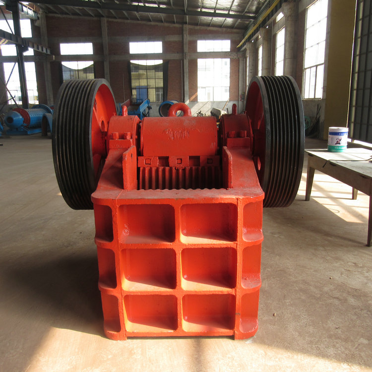 Small coarse jaw crusher for stone, sand and stone production line, ore and granite crusher