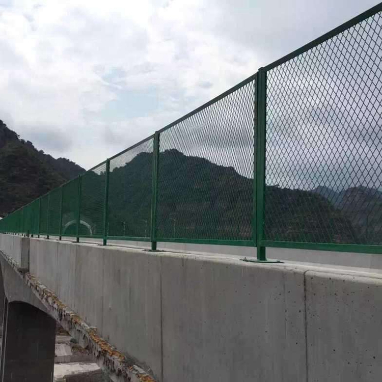 Construction Design Diamond Viaduct Anti falling Net Highway Steel Plate Guardrail Net Bridge Dipping Plastic Anti dropping Anti falling Net