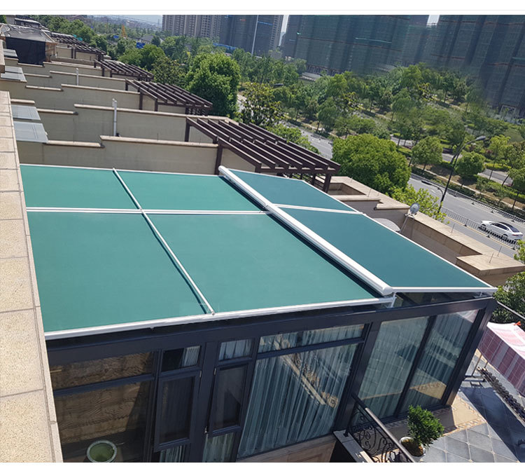 Yuntengyt-90 Commercial Sunlight Room Electric Telescopic Glass Roof Insulation Curtain