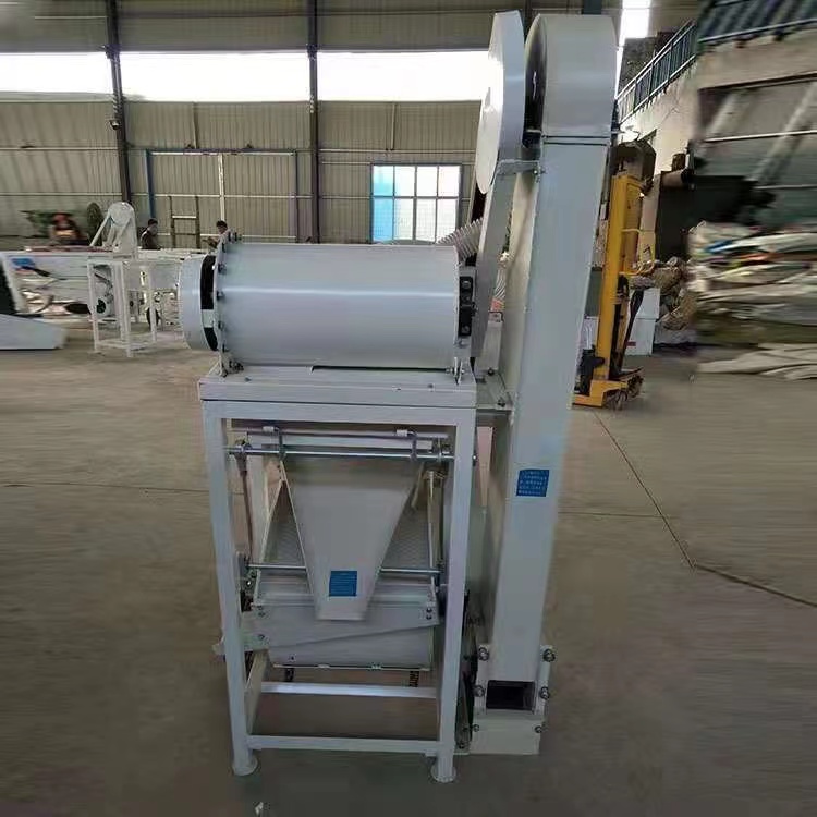 Wheat impurity removal and cleaning machine, multi-purpose grain screening machine, household electric seed selection machine equipment