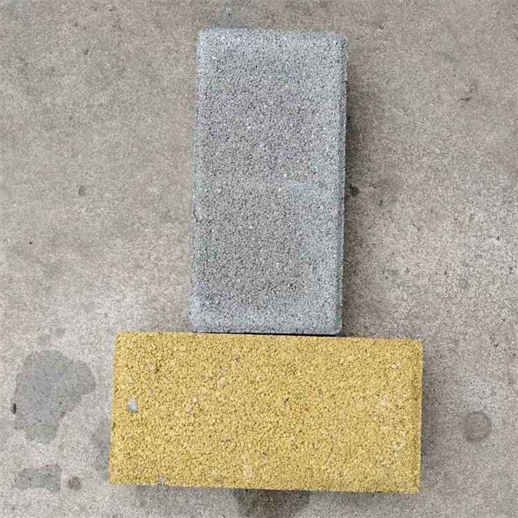 Yellow sidewalk tactile paving brick, anti-skid and wear-resistant blind stop brick, applicable to high-speed railway and subway