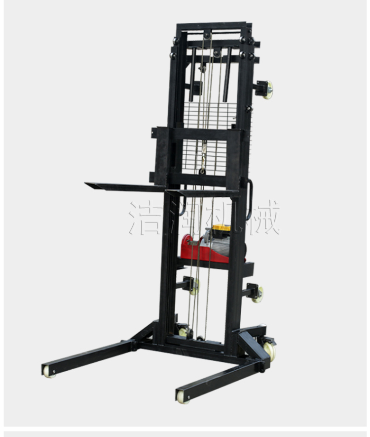 The brick machine on the lifting platform truck is raised by the manufacturer to a height of 5m, and there is no need to move the bricks at a height of 5m