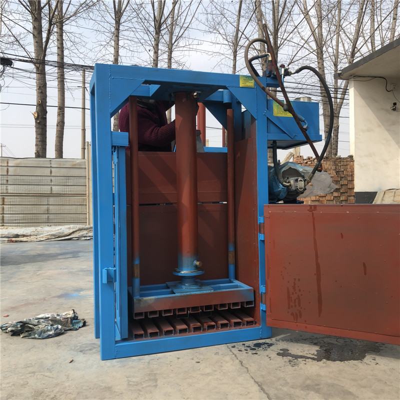 Double cylinder HD125 vertical woven bag baler, one machine multi-purpose ton bag feed bag baler