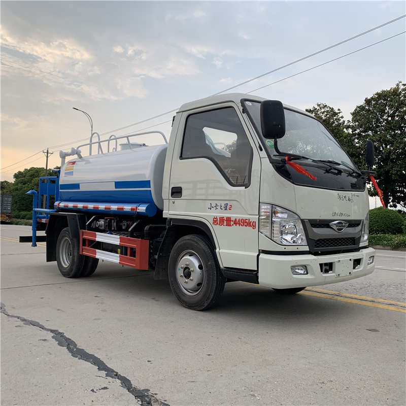 Guoliu Blue Brand 3-way Sprinkler Zhenchi Construction Site Dust Suppression Vehicle Futian Sprinkler Municipal Sanitation Road Surface Cleaning Sprinkler