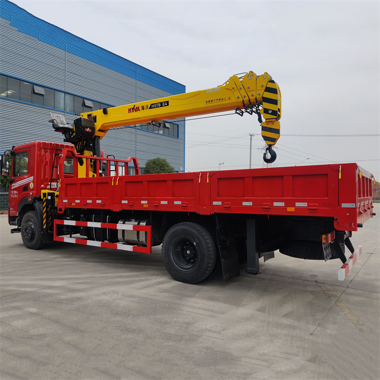 Dongfeng Huashen DV5 single bridge with Haiwo 8-ton 5-arm truck mounted crane for coal mine engineering truck mounted crane