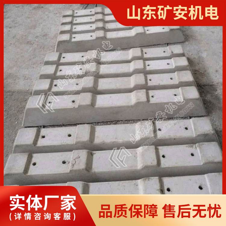 铁路新二型水泥轨枕外形美观结构简单使用方便