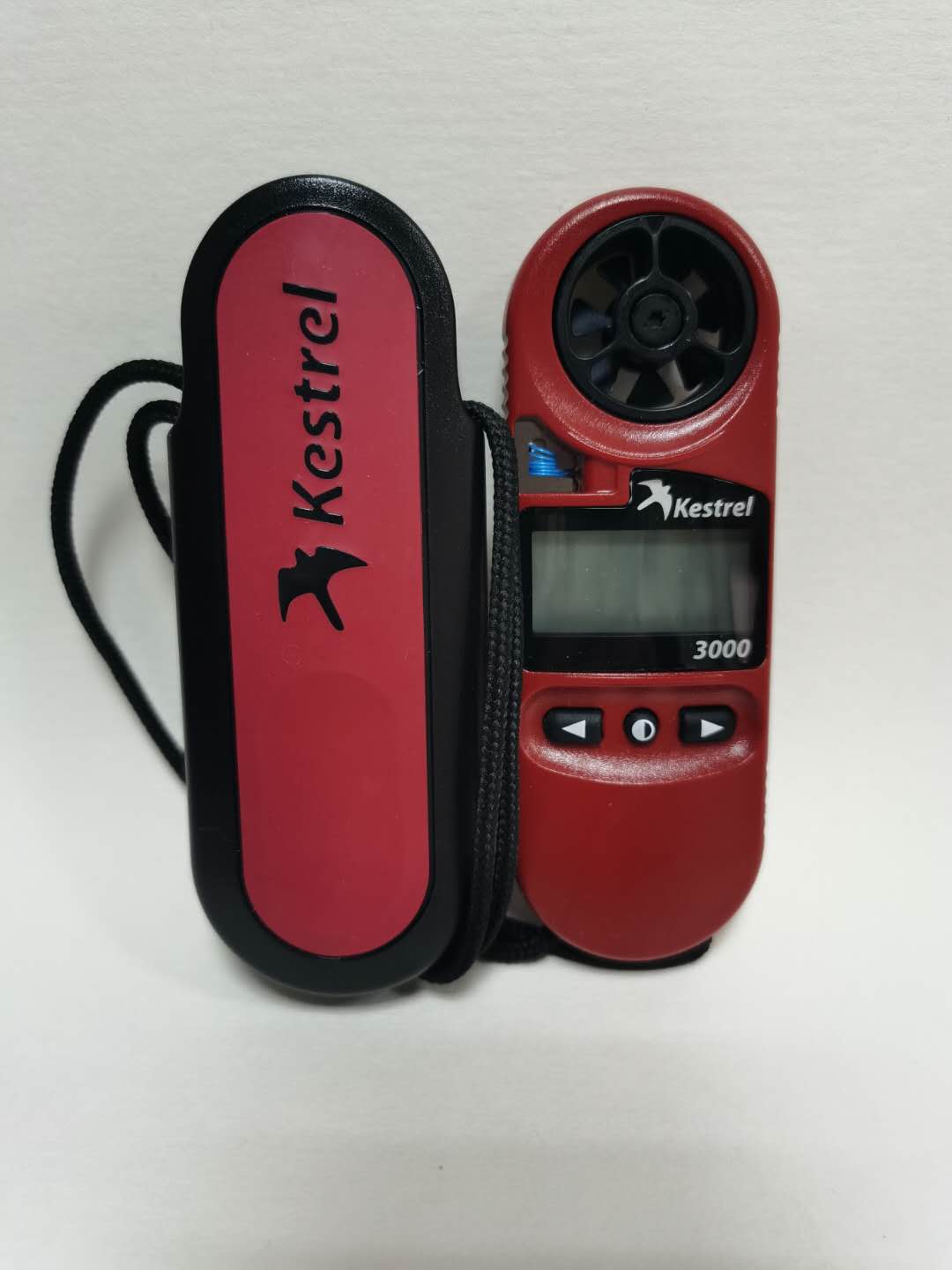 Kestrel 3000 high-precision anemometer, anemometer, and weather station in the United States