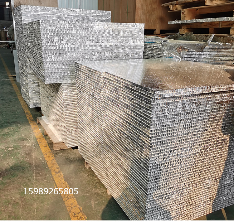 Manufacturer customized wholesale 18 honeycomb large panels, sound insulation, aluminum alloy honeycomb aluminum panels, door core panels, back panels, and partitions