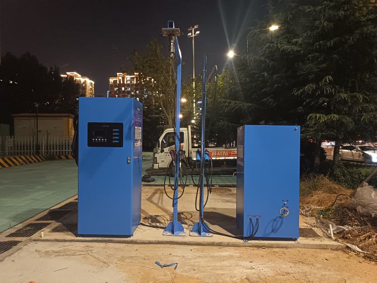商用无人自助洗车机 双渠道支付 节省水资源 场地投资盈利好项目
