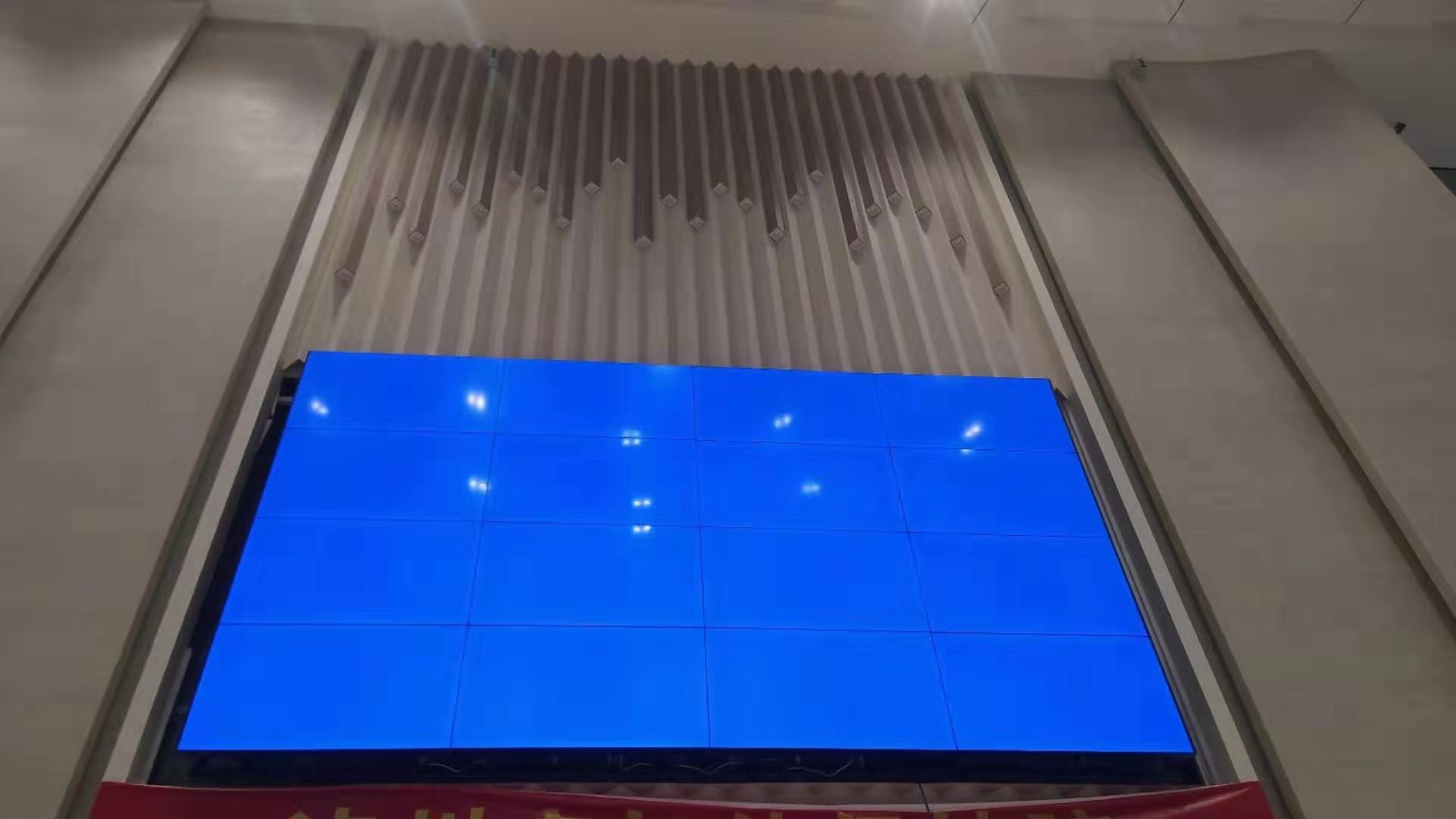 Juntai Technology full color splicing screen module TV wall seamless splicing LCD display screen ultra high definition