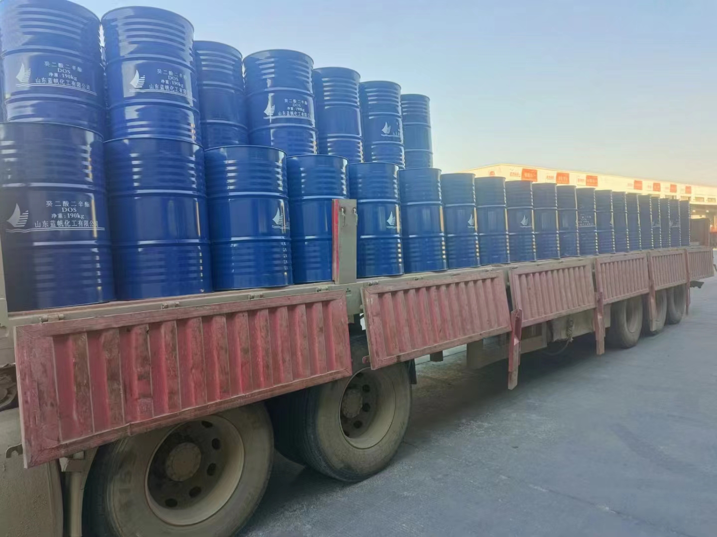 DOP dioctyl ester industrial grade plastic plasticizer dioctyl phthalate 117-84-0