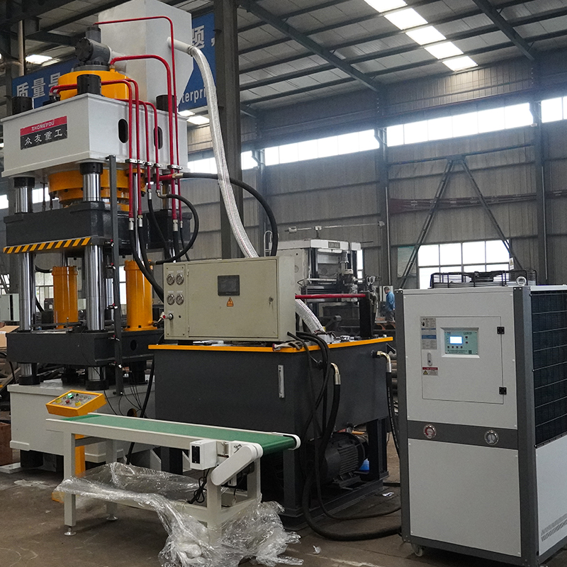 Zhongyou Heavy Industry 315T Farm Nutrient Salt Forming Hydraulic Press 315T Sheep Lick Brick Hydraulic Press Can be Equipped with a Production Line