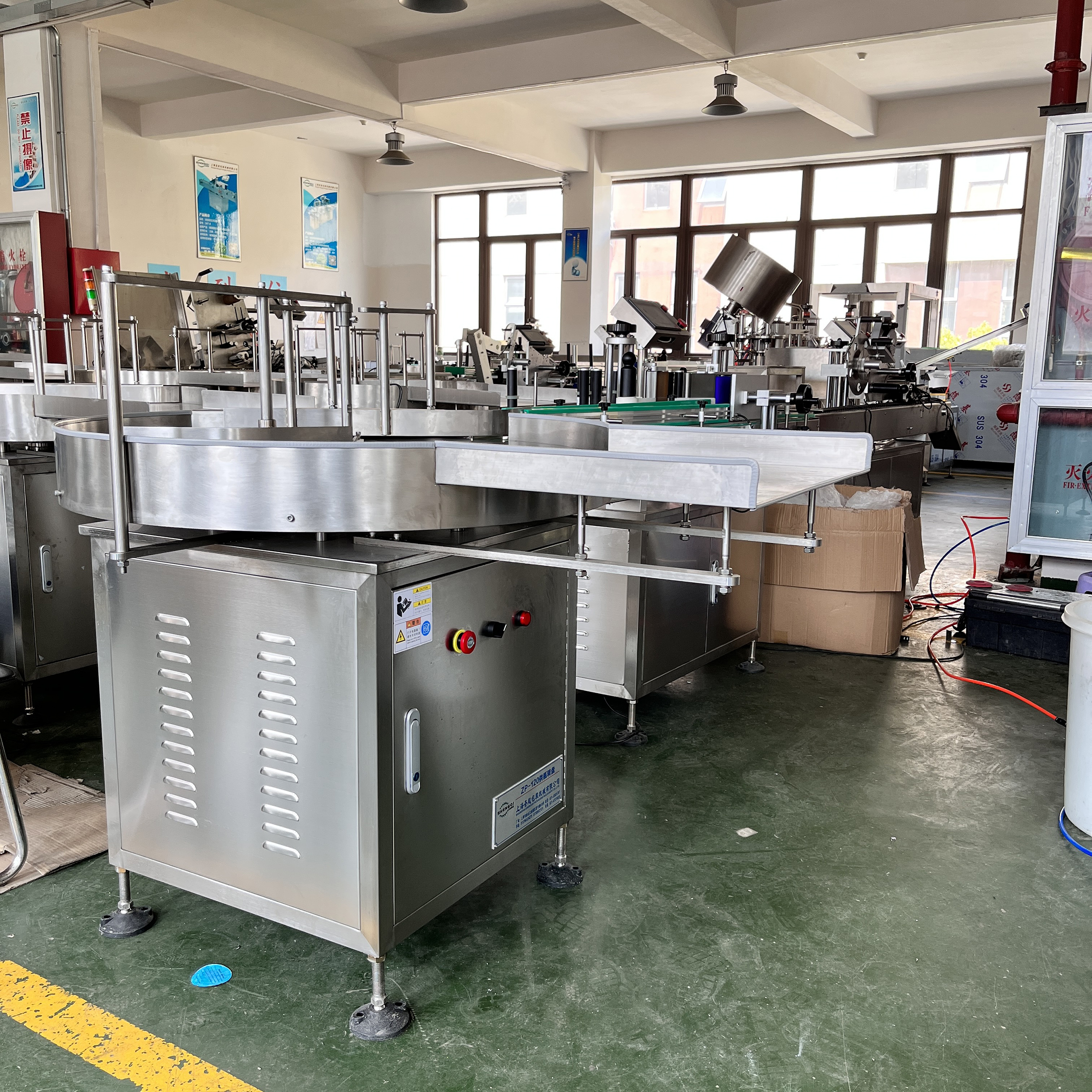 Bottle supply turntable machine, fully automatic glass bottle sorting and conveying, supporting production line, plastic bottle sorting machine