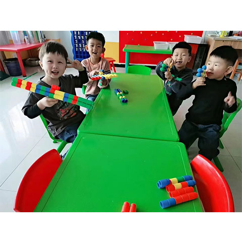 Kindergarten desktop building blocks, 3-7 years old, early education assembly, snowflake pieces, puzzle bags, plastic desktop toys