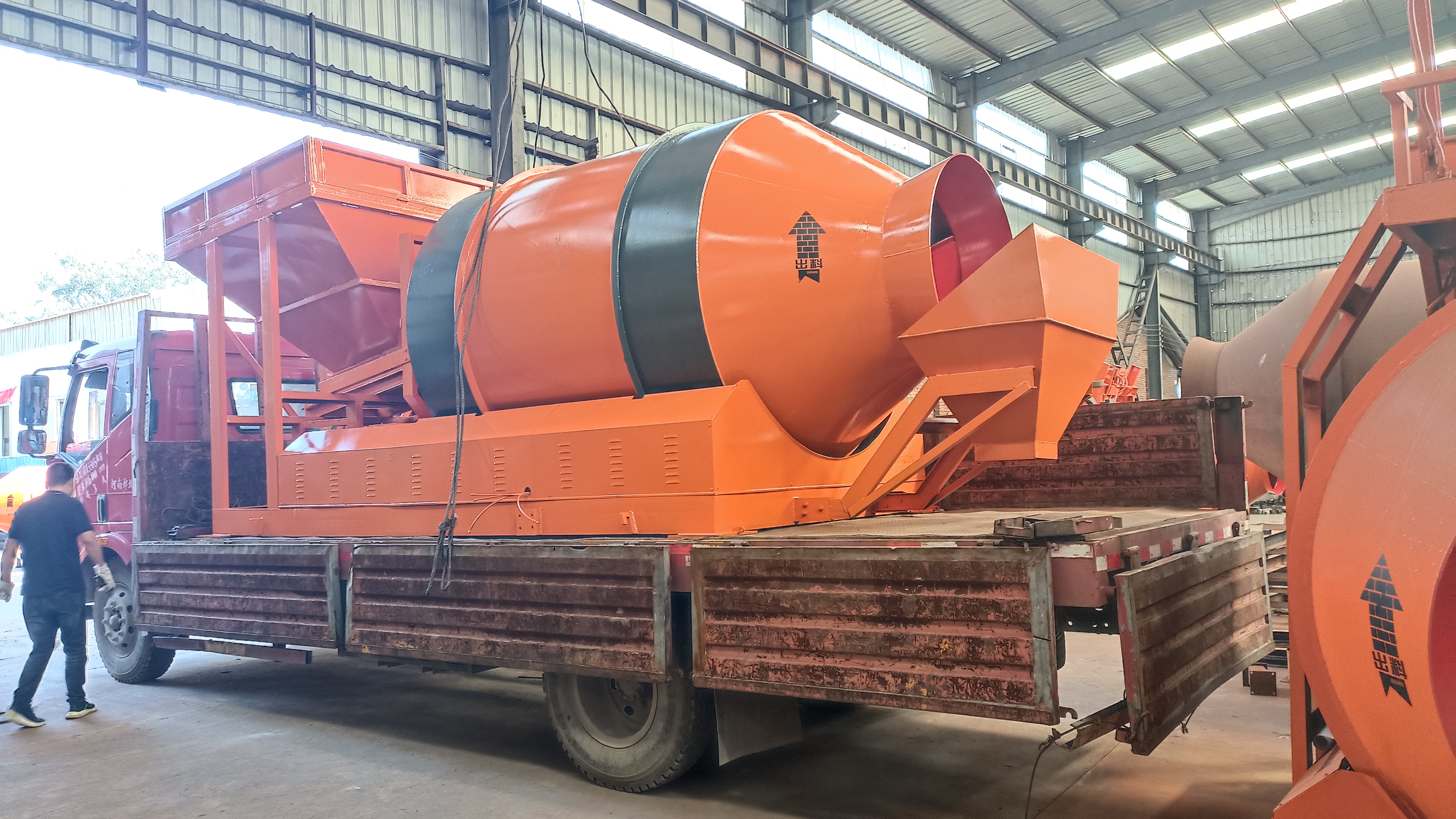 Bolan Machinery 1000/1500 Drum Mixer Customized Large Mobile Concrete Mixing Equipment