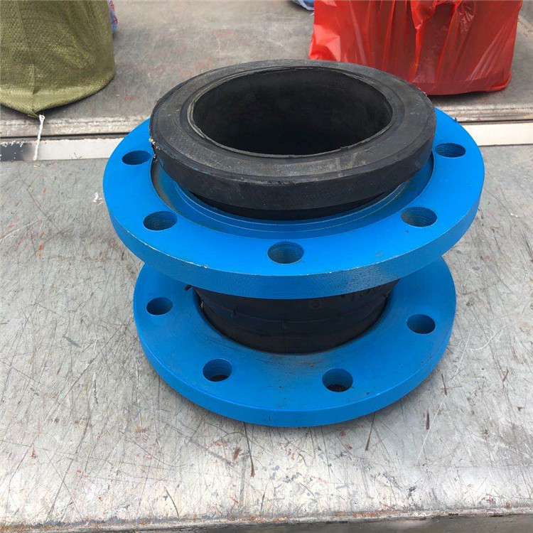 Qixin customized hot spray plastic flange flexible joint, metal hose, rubber flexible joint, bending rubber joint