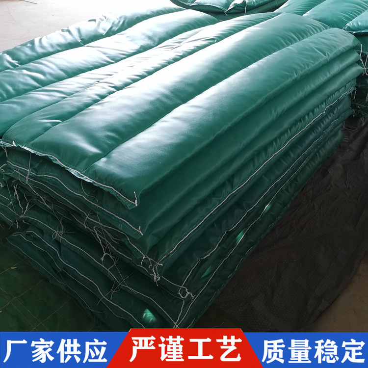 Fireproof and thermal insulation quilt engineering, bridge cold protection maintenance, concrete ground, and breeding shed with customized shapes