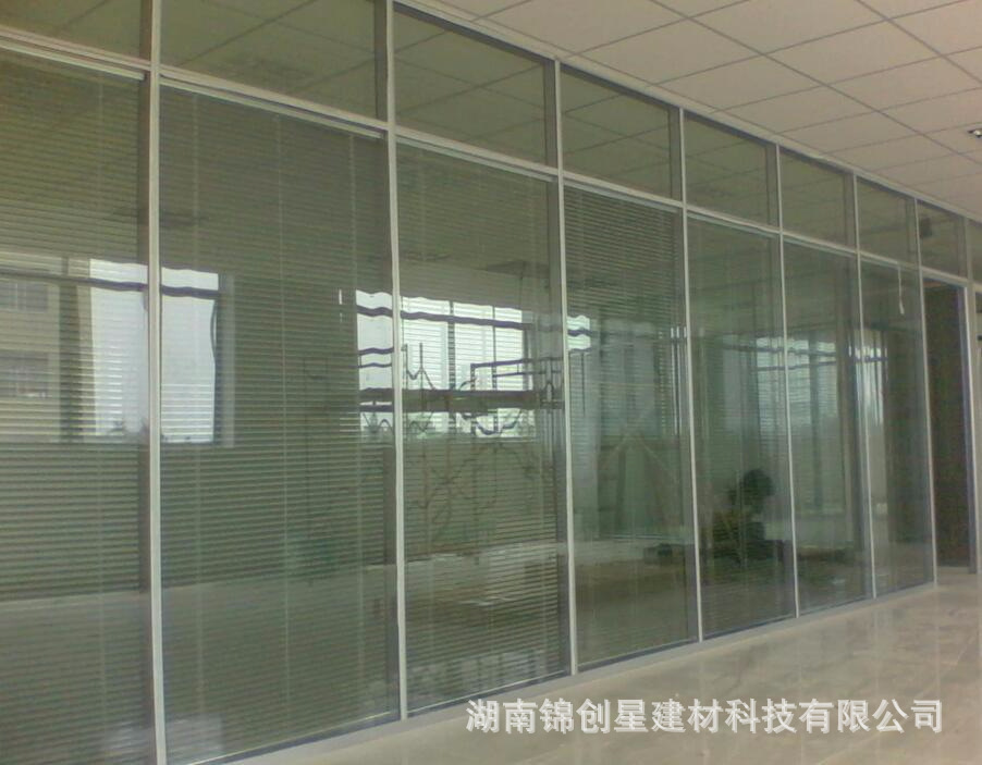 Office glass partition wall, double glass louver partition, hotel office glass partition, fireproof partition