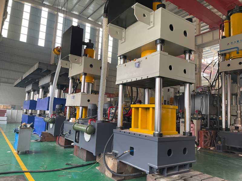 400 tons of metal product pressing and forming hydraulic press YW32-400T three beam and four column hydraulic press