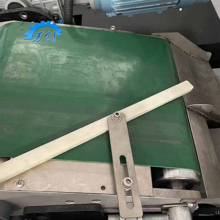 万创机械 高速回旋 精密零件去毛刺机 加工精度可控 毛刺无踪无影