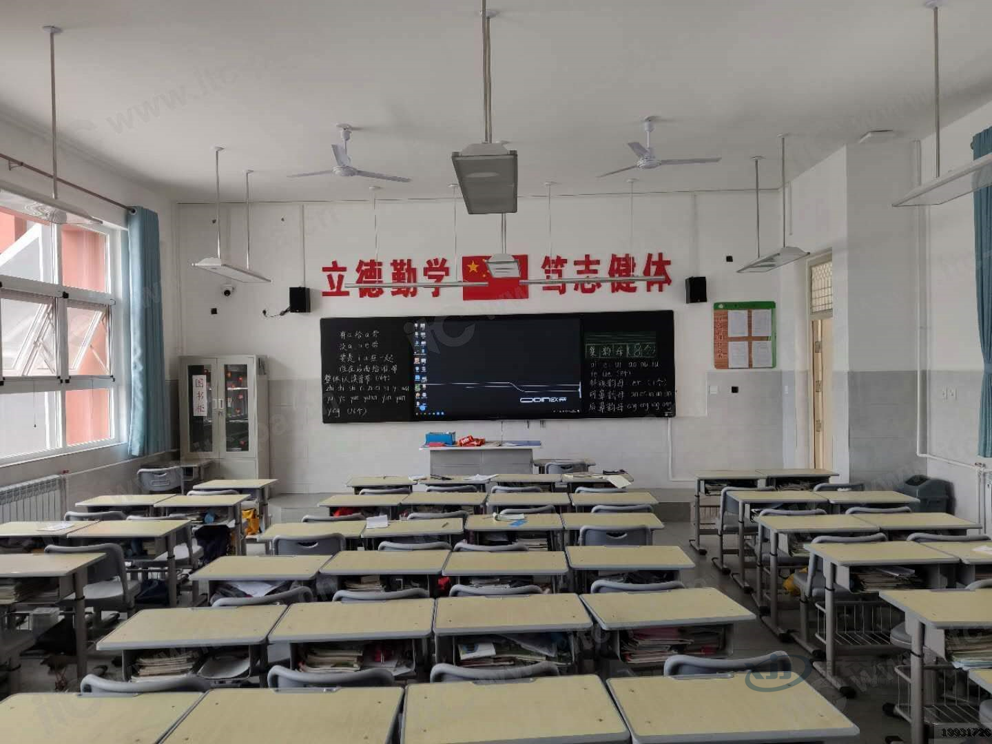 Comprehensive Solution for Smart Pipe Network Construction in Primary School Smart Campus One Card System Attendance Jialang Smart Community Network Warehouse Management System